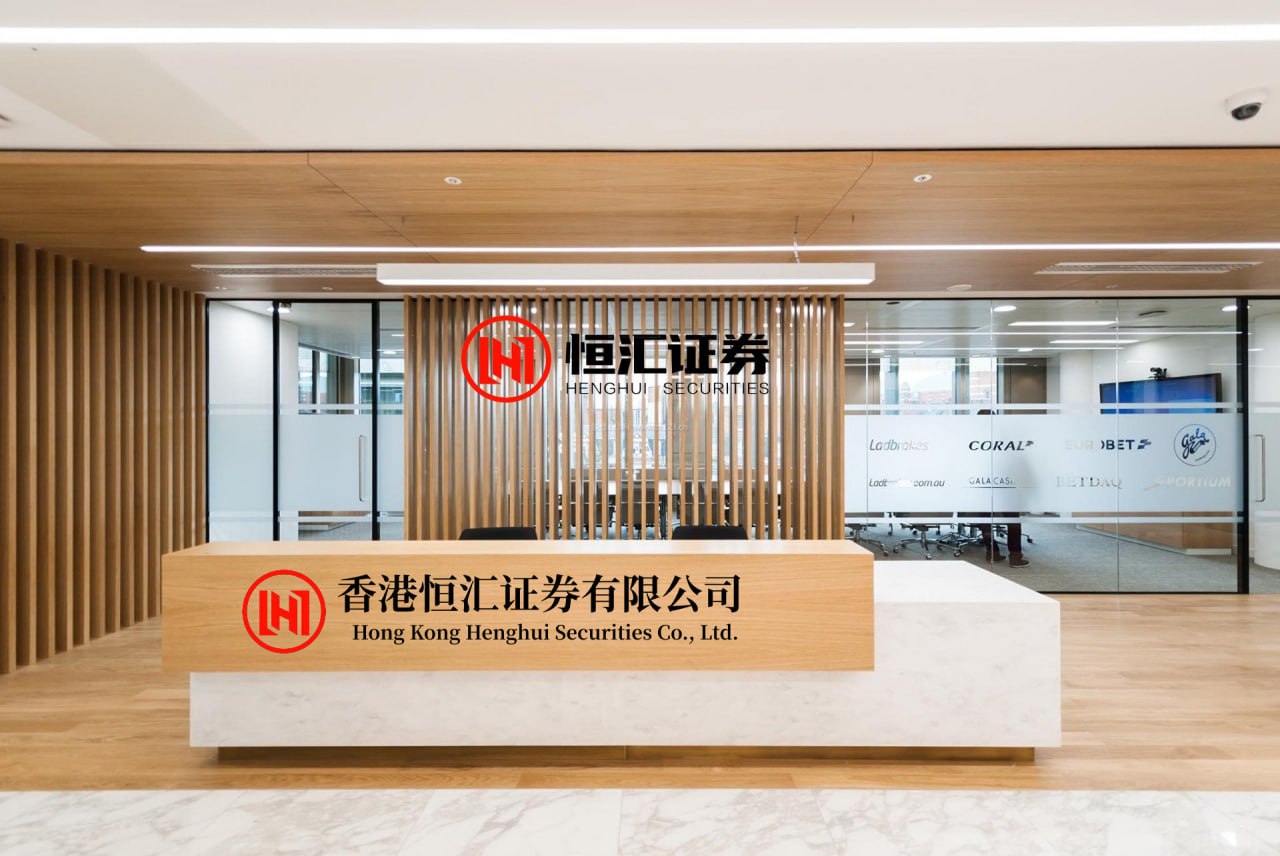 大牛证券官网 140年前，杨乃武与小白菜的真实照片，由一位法国记者拍下罕见真容。杨